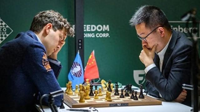开云下载-国际棋联世界冠军候选人赛，中国韦奕取得首胜|埃西彭科|辛达洛夫|朱锦|棋手|卡鲁阿纳_新浪体育_新浪新闻